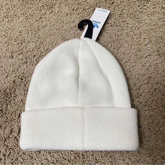 Adidas NWT White Beanie - Picture 4 of 4